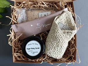 Pamper gift hamper