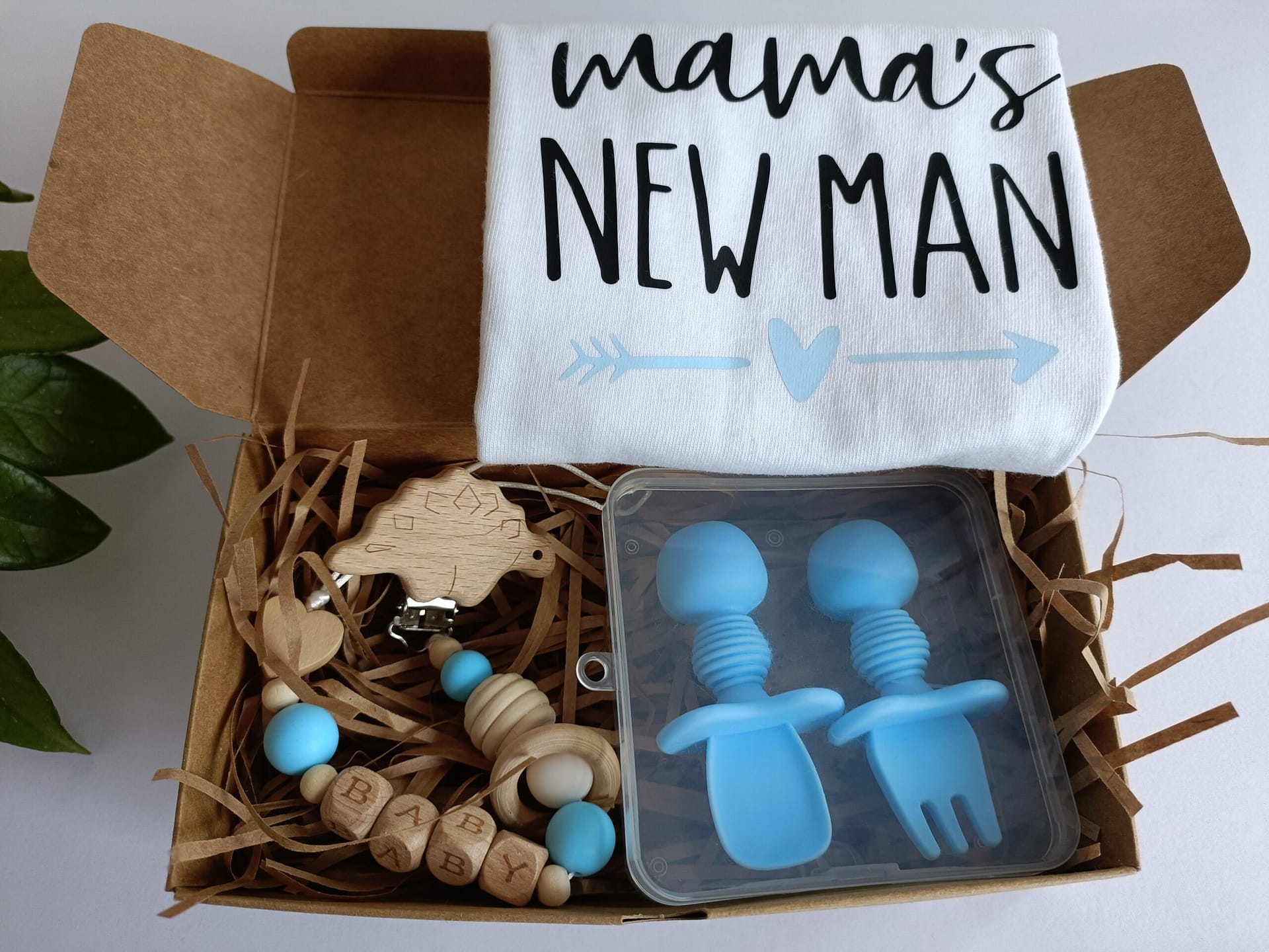 The Little Person gift hamper